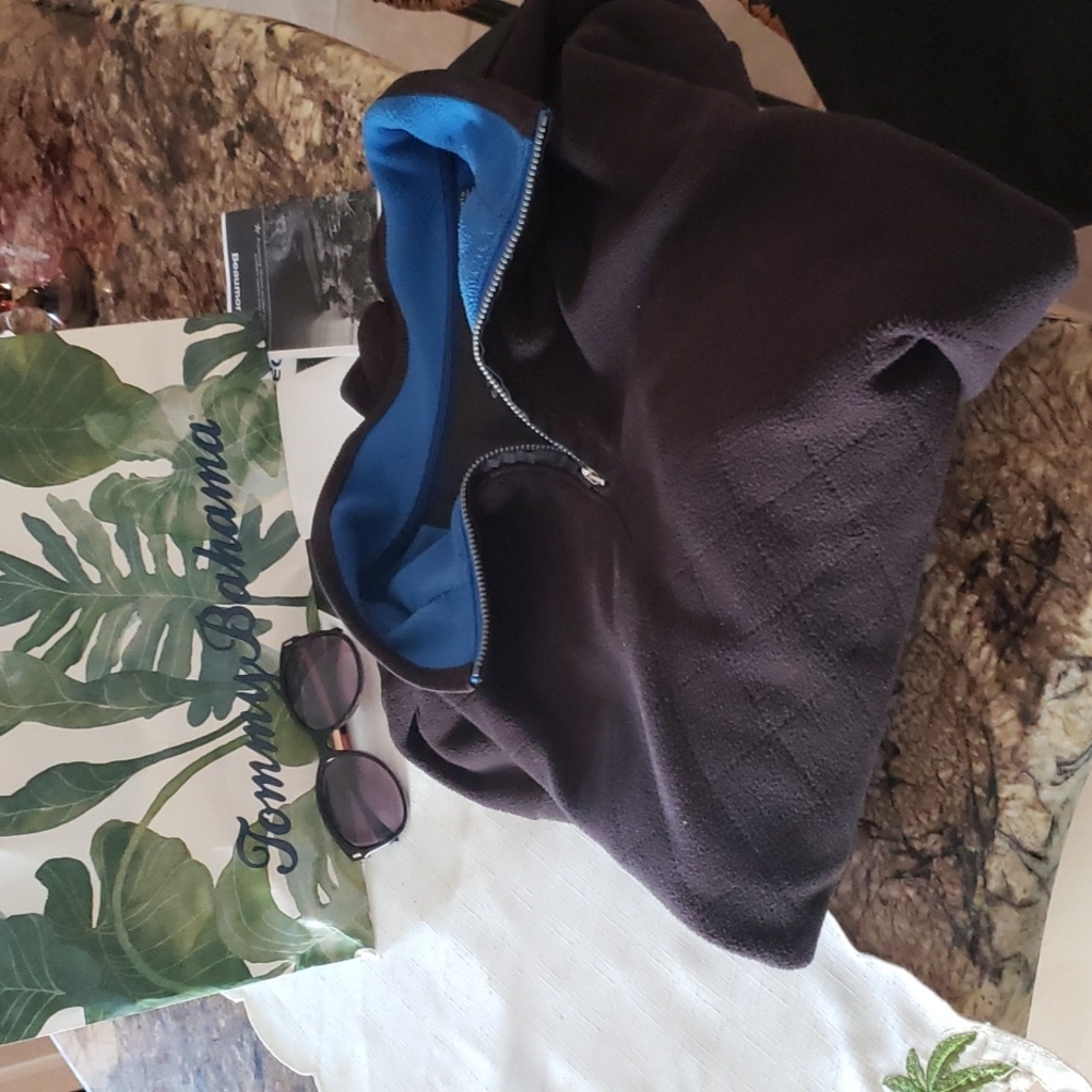 Men's sweatshirt